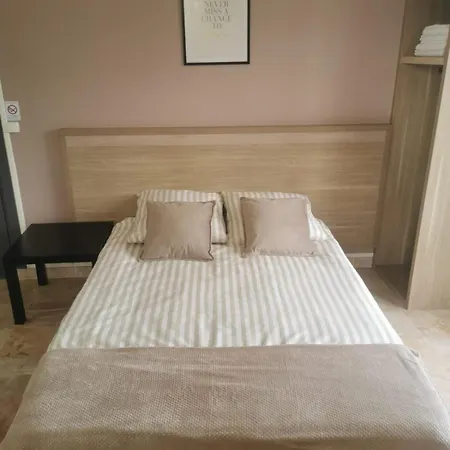 Apartmán Platanes 2 - Proche Disneyland - Parking Gratuit -